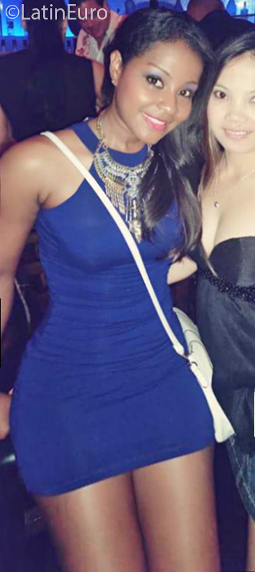 Date this hard body United States girl Melba from Tampa US17061