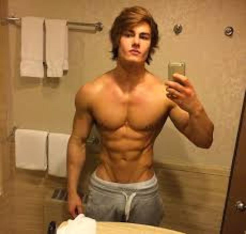 Date this athletic Panama man Bryant Myres from Panama PA915