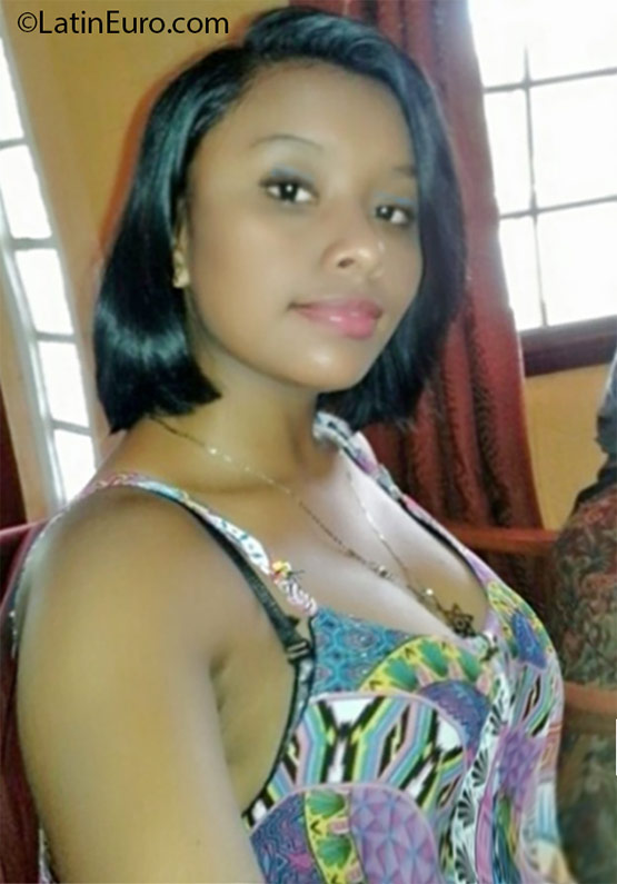 Date this fun Panama girl Mayurei from Panama City PA917