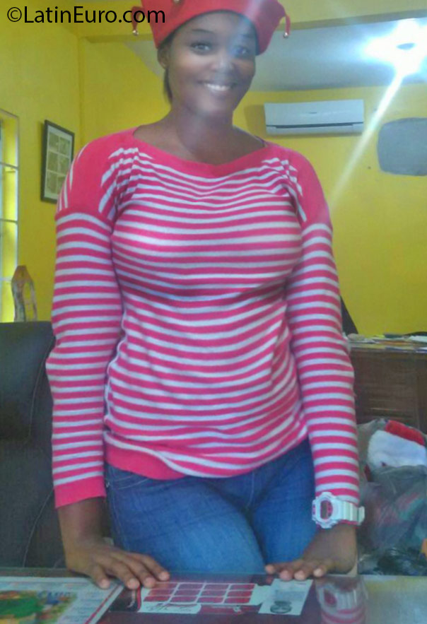 Date this georgeous Jamaica girl Thea from Kingston JM2284