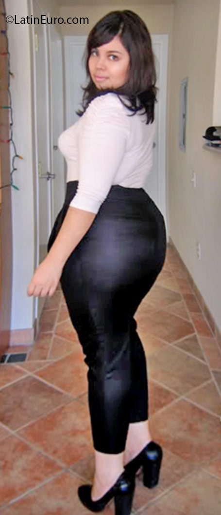 Date this cute Brazil girl JulliannBR from Recife BR9618