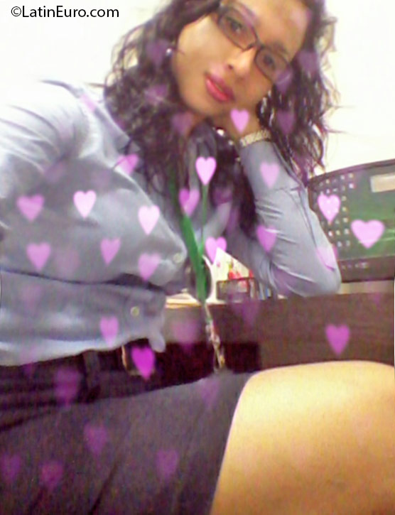 Date this charming Honduras girl Sandra from San Pedro Sula HN2125