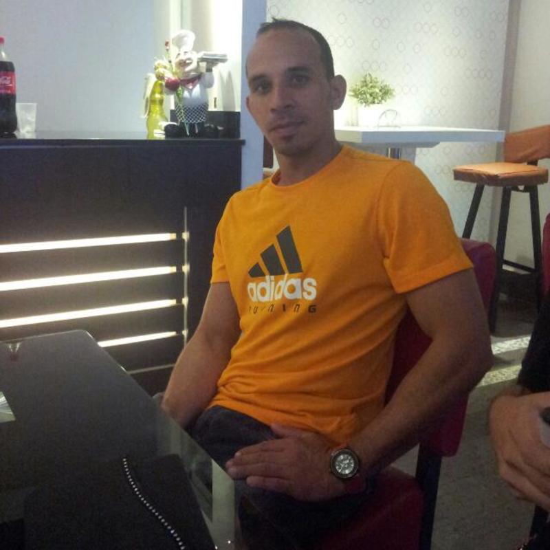 Date this stunning Dominican Republic man Domingo from Santiago DO25642