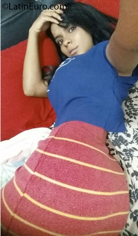 Date this voluptuous Dominican Republic girl Ash from Maria Trinidad DO25668