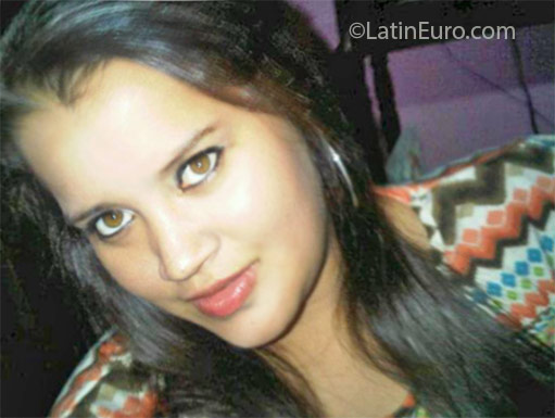 Date this gorgeous Honduras girl Maylen from San Pedro Sula HN2193