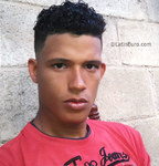 tall Dominican Republic man Alfonso from Mao DO25925