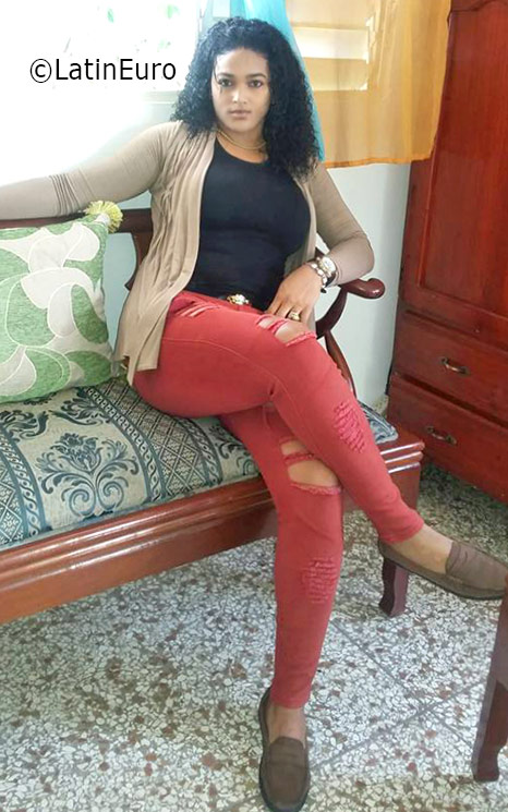Date this lovely Dominican Republic girl Mariela - Jeruka from Santo Domingo DO25930