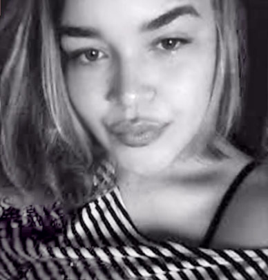Date this exotic Brazil girl Vanessa from São Paulo BR9685