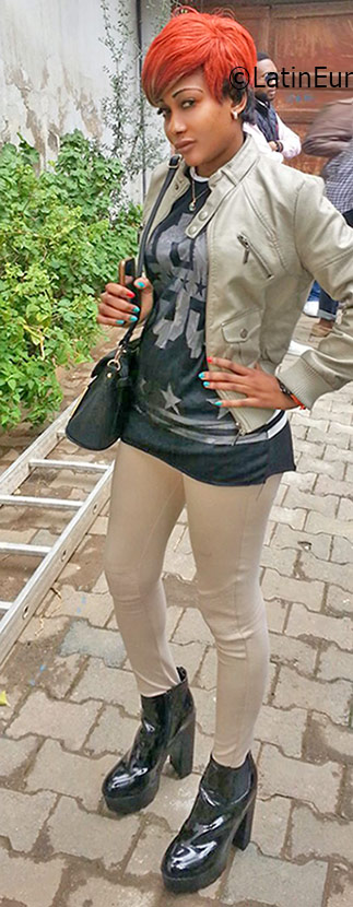 Date this passionate United States girl Sonia from New York City US17468