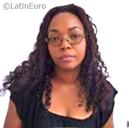 Date this fun United States girl Creuza from Pompano Beach US17497