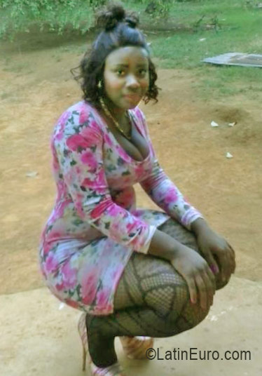 Date this georgeous Jamaica girl Abigail from Kingston JM2341