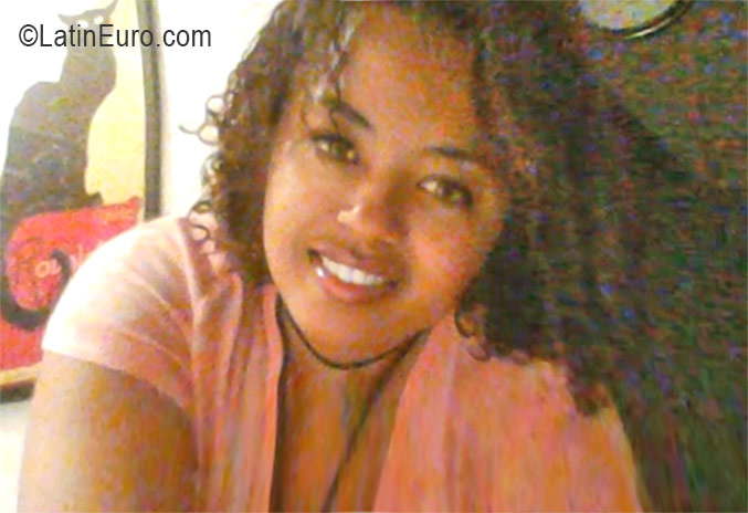 Date this pretty Brazil girl Regiane from Sao Paulo BR9778