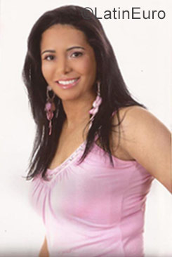 Date this stunning Brazil girl Paula from Sao Paulo BR9785