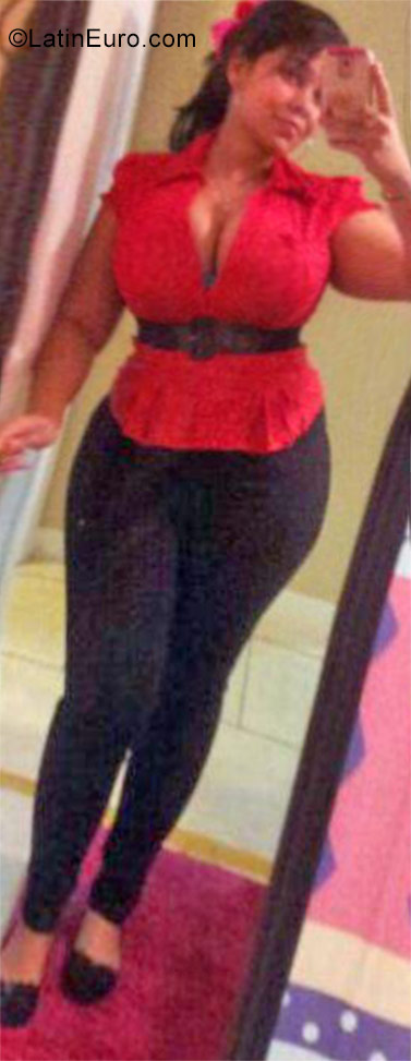 Date this gorgeous United States girl Albadi from Orlando US17759