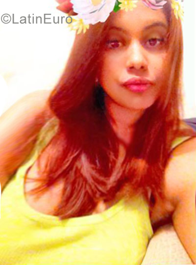 Date this exotic Dominican Republic girl Yasmin from Santiago DO27027