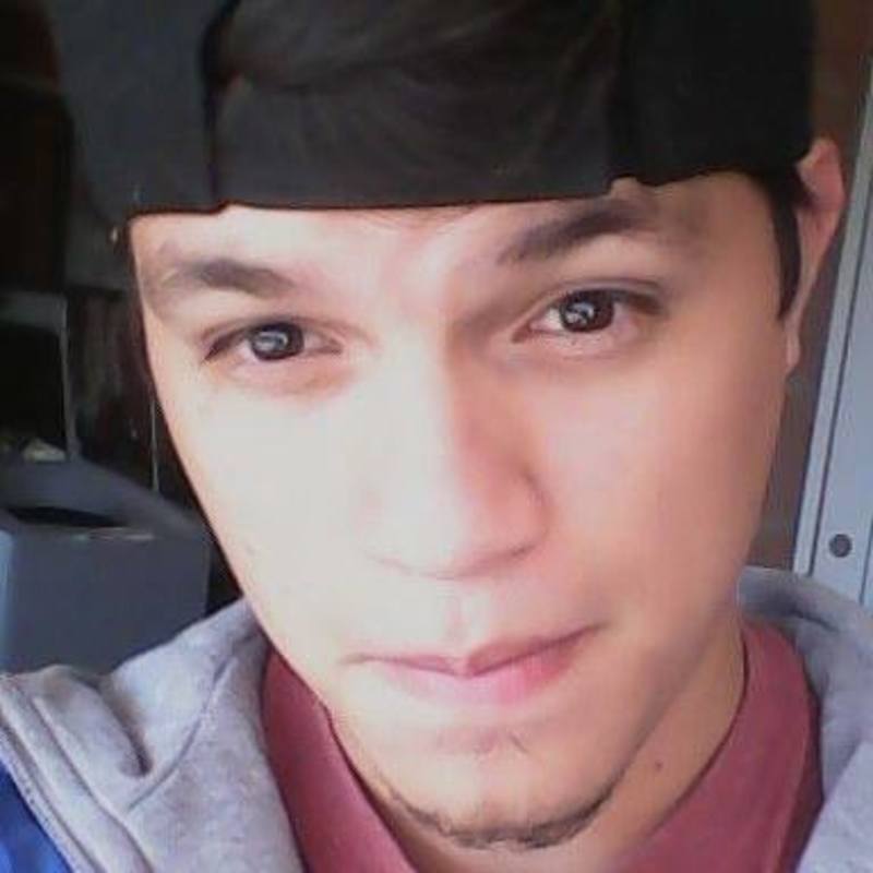 Date this lovely Colombia man Alexander moril from Bogota CO19981
