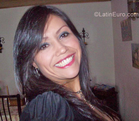 Date this lovely Colombia girl Diana from Bogotá CO30612