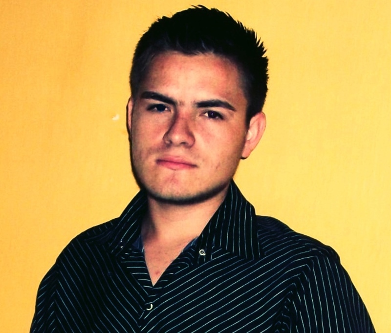 Date this good-looking Colombia man Dubier from Medellin CO20725