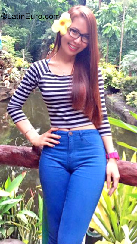 Date this cute Philippines girl Lei from Manila/ Dhahran, Saudi Arabia PH953