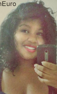 Date this funny Brazil girl Beatriz from Sao Paulo BR9956