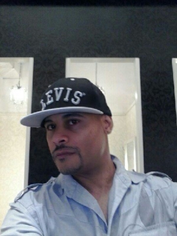 Date this young United States man Justin from Bronx US18013