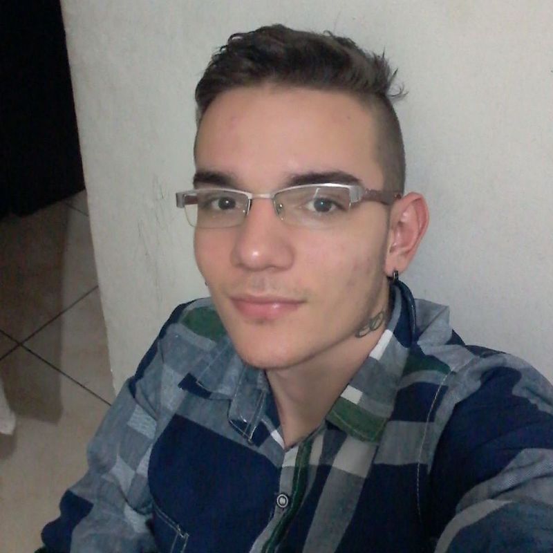 Date this sensual Colombia man Sebastian from Armenia CO20983