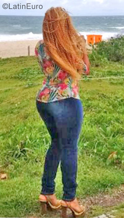 Date this stunning Brazil girl Faby from Rio De Janeiro BR9994