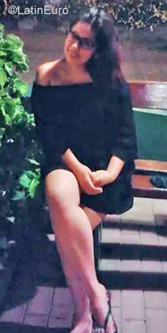 Date this foxy Peru girl Luisa from Lima PE1101