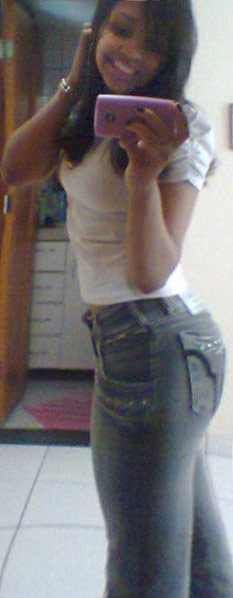 Date this lovely Brazil girl Barbara from Belo Horizonte BR10031