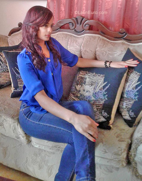 Date this delightful Dominican Republic girl Soriel from Santiago DO28647