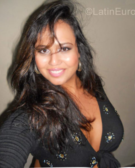 Date this beautiful Brazil girl Lilia from Sao Paulo BR10040