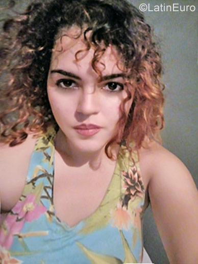 Date this sensual Brazil girl Maria from Manaus BR10043
