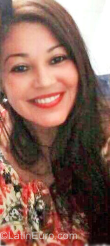 Date this georgeous Brazil girl Elizete from Petrolina BR10337