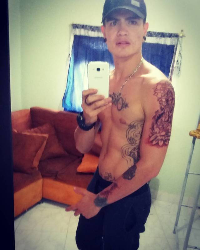 Date this gorgeous Colombia man Samir from Medellin CO21815