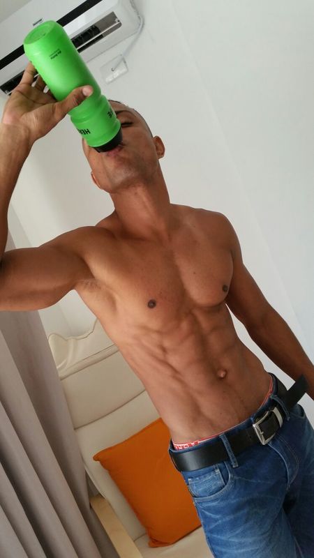 Date this georgeous Dominican Republic man Yunior from Santiago DO29375