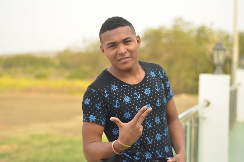 Date this tall Colombia man Eliecer from Barranquilla CO21959