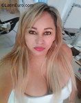 voluptuous Angola girl Regina from Luanda AO83