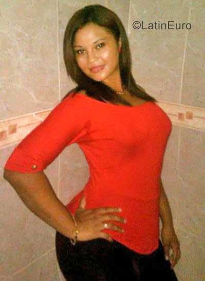 Date this cute Dominican Republic girl Jomary from Higuey DO29602