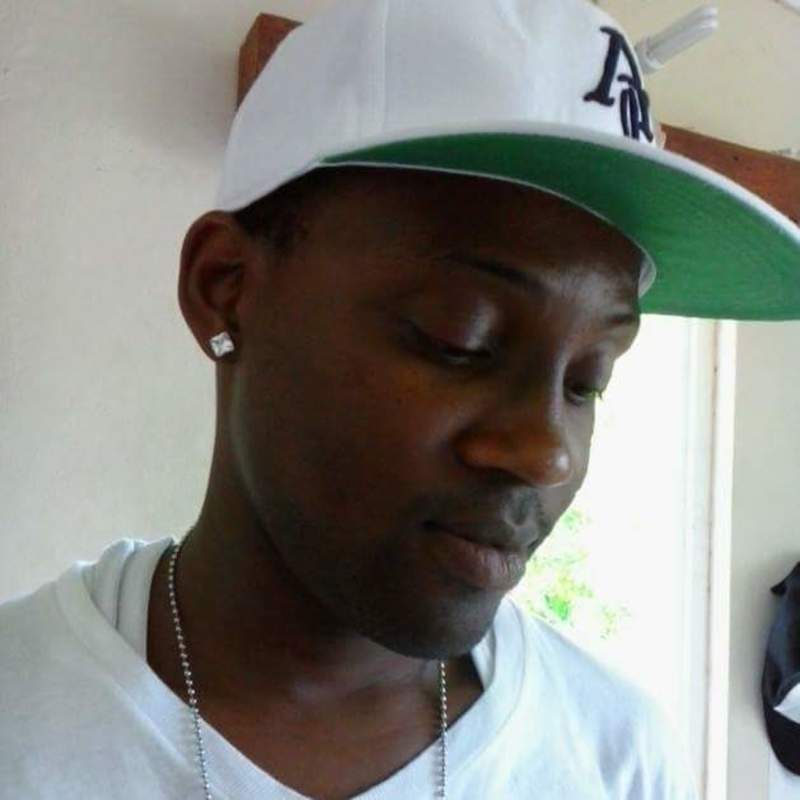 Date this fun Jamaica man Greenapple from Miami JM2486