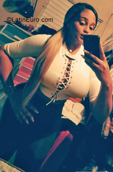 Date this cute Dominican Republic girl Lizabeth from Puerto Plata DO29945