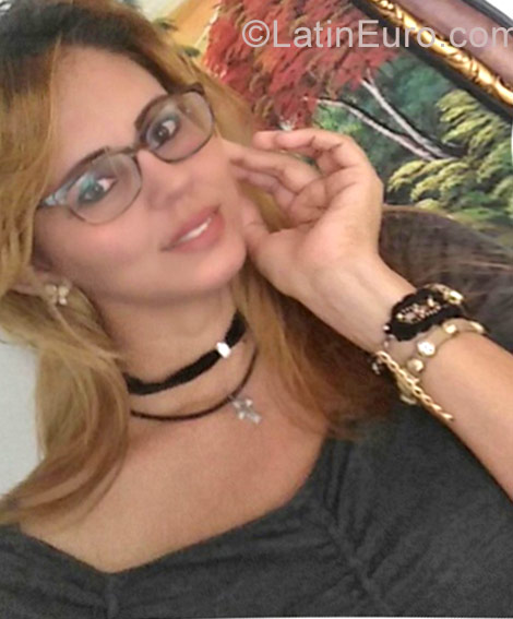 Date this young Dominican Republic girl Lizerta from San Pedro De Macoris DO29992