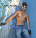 tall Colombia man Diego from Medellin CO22462