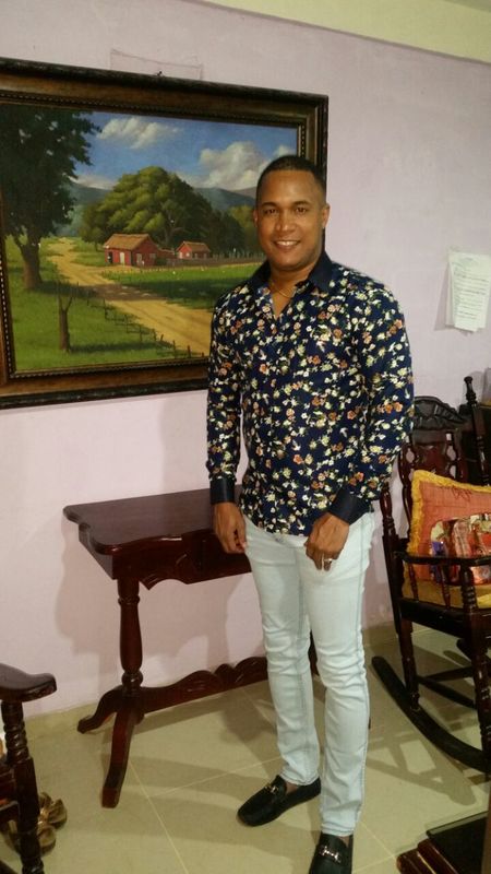 Date this good-looking Dominican Republic man Luis Benitez from Santiago DO30478