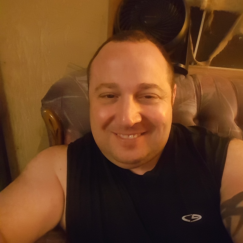 Date this gorgeous United States man Tom from Chicago US18754