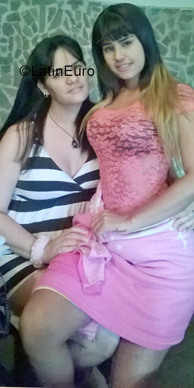 Date this stunning Venezuela girl Rosita - Riahanna from Caracas VE1078