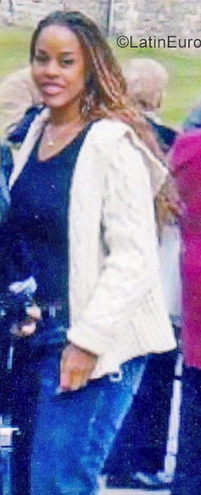 Date this georgeous United States girl Alessandra from Oakland US20538