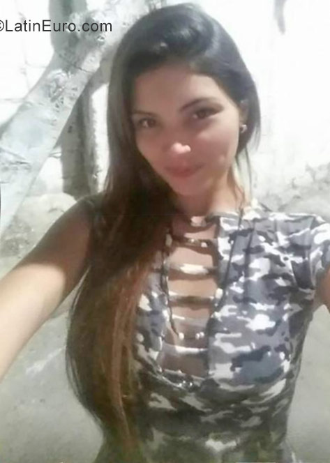 Date this passionate Venezuela girl Ana from Maracay VE1117