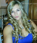 tall Argentina girl Carla from Santiago del estero AR115