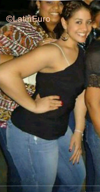 Date this funny Dominican Republic girl Claud from LV DO30935