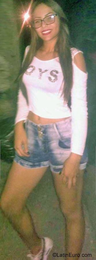 Date this hot Venezuela girl Yulied from La Victoria VE1228